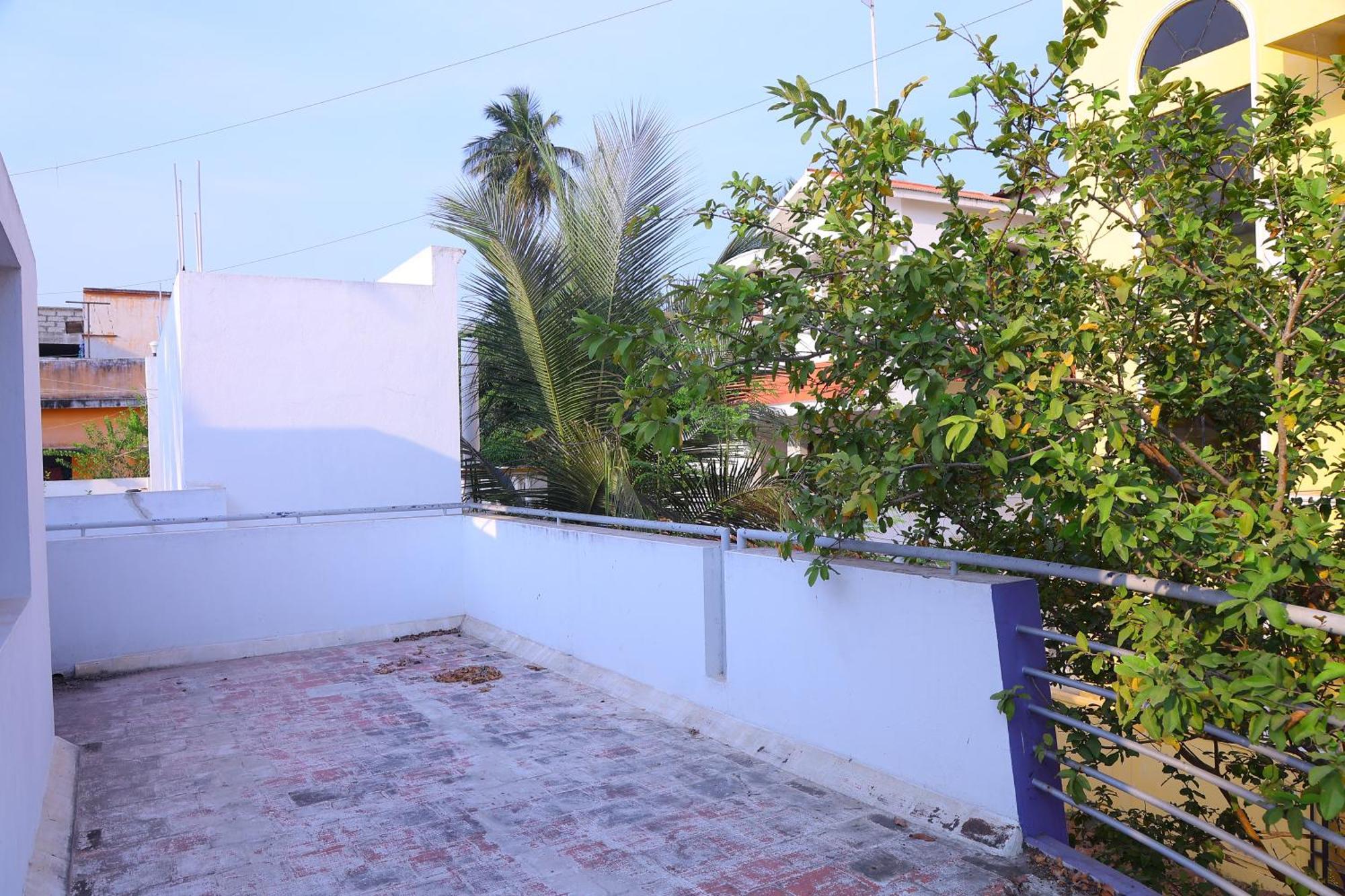 Pravesh Villa With Private Swimming Pool Pondicherry Exterior foto